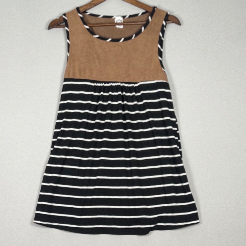 Sun & Moon Tunic Top Women Small Black White Striped Excellent Faux Suede Yoke